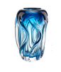 Kunstglasvase mit blauem, fließendem Design
