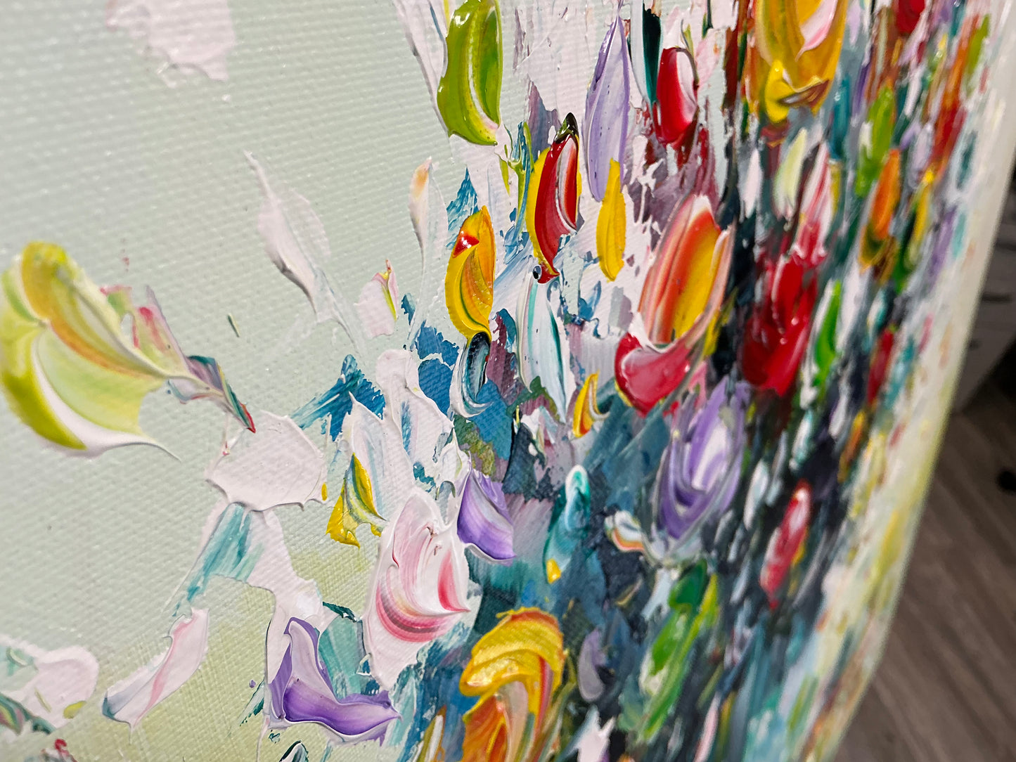 Original abstraktes Blumenbild auf Leinwand – Buntes Blumenbouquet in Vase, Wandkunst 80 × 80 cm