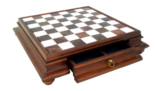 Luxuriöses Schachbrett aus Holz mit Marmorplatte und Schublade – Handgefertigtes italienisches Design